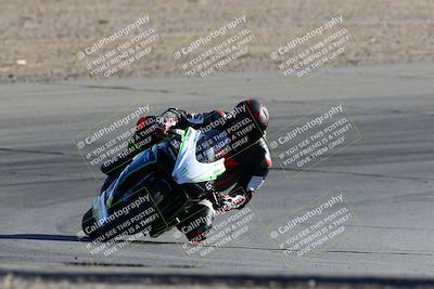 media/Jan-08-2022-SoCal Trackdays (Sat) [[1ec2777125]]/Turn 10 (2pm)/